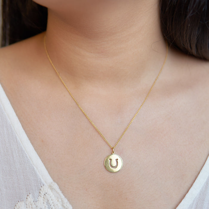 Tiny Horseshoe Necklace | Silver – The Cross Decor & Design